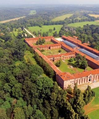 11FED8B2-DCFA-4377-8776-FC94FE88C5FC